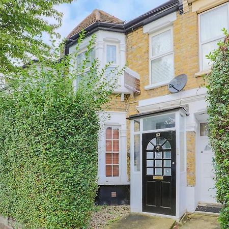 2 Bed Garden Flat Leyton Village London Eksteriør billede